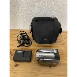 Panasonic SDR-H40P Camcorder HDD Video 42X Zoom